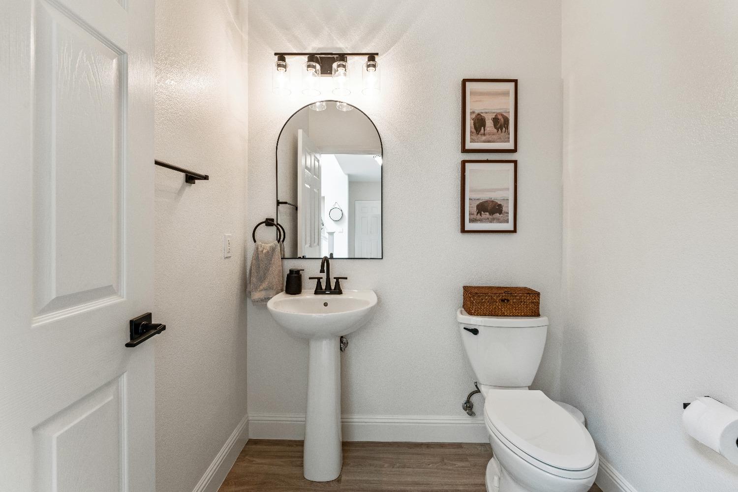 Detail Gallery Image 32 of 85 For 3521 Foxmore Ln, Rescue,  CA 95672 - 5 Beds | 3/1 Baths