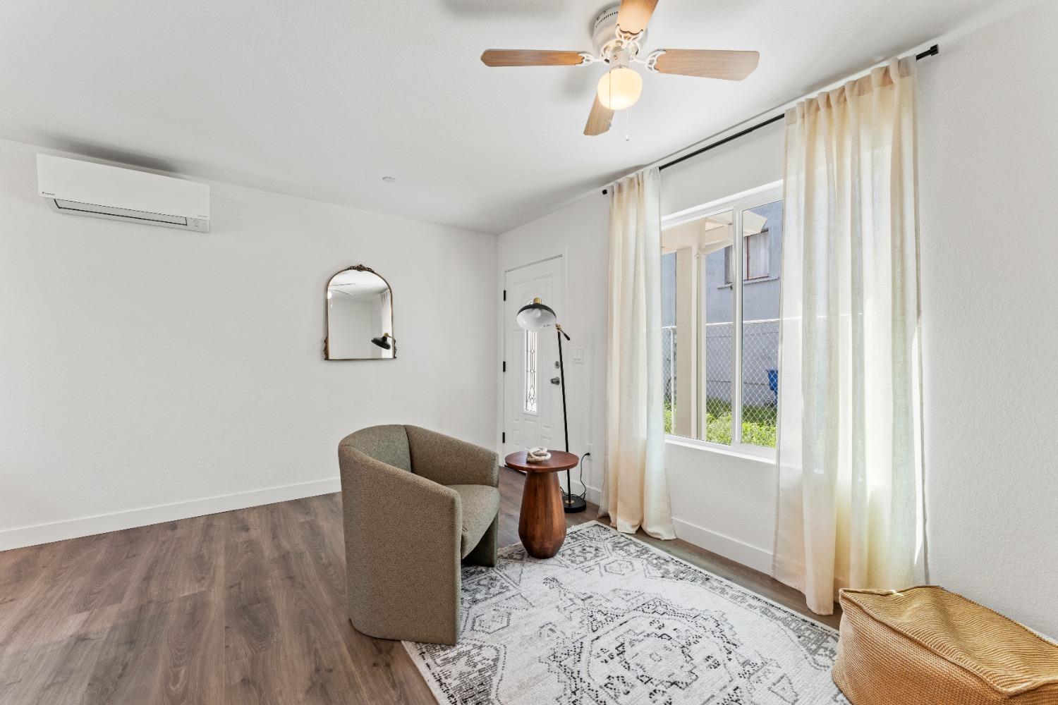 Detail Gallery Image 37 of 65 For 4017 Broadway, Sacramento,  CA 95817 - 4 Beds | 3/1 Baths