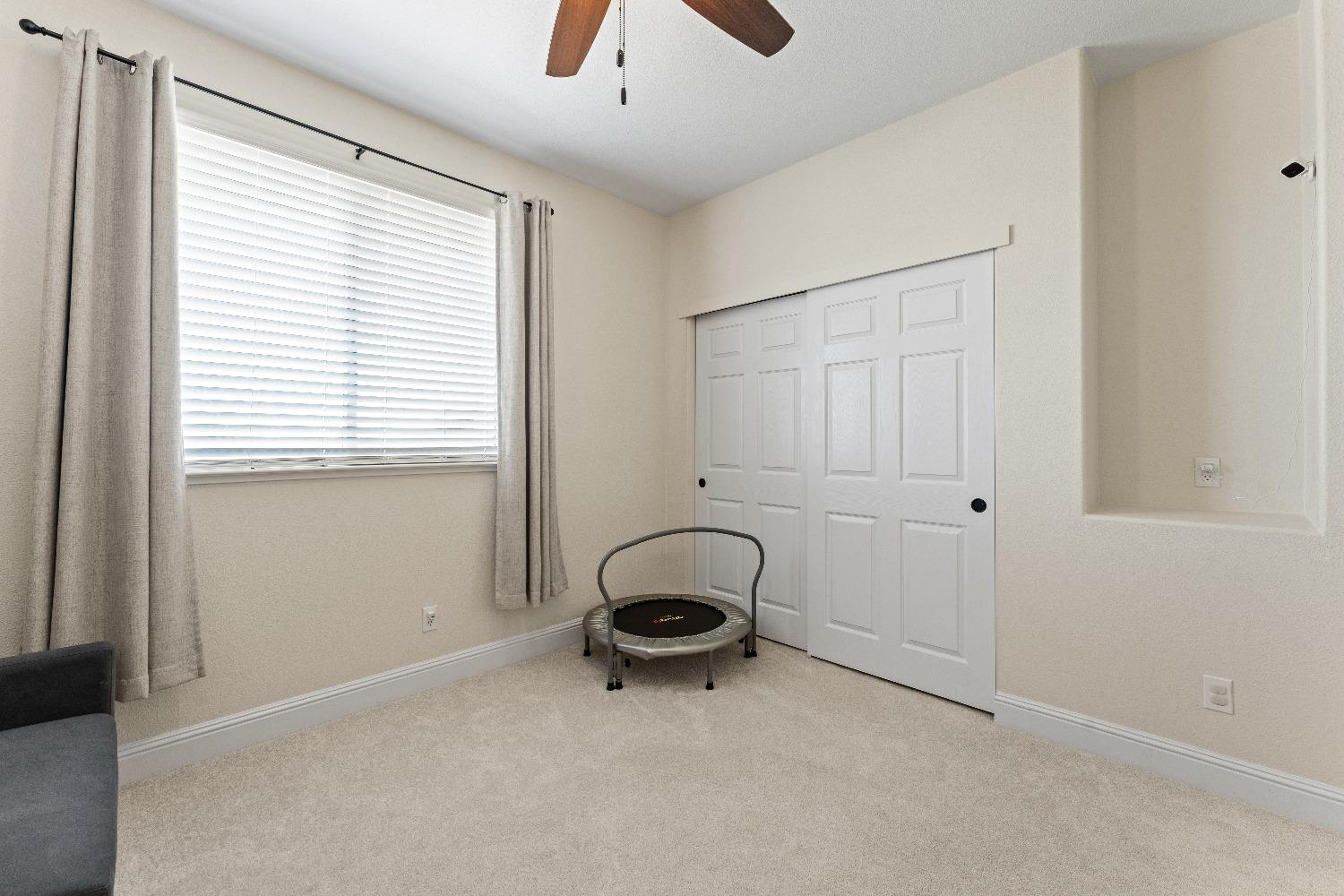 Detail Gallery Image 41 of 85 For 3521 Foxmore Ln, Rescue,  CA 95672 - 5 Beds | 3/1 Baths