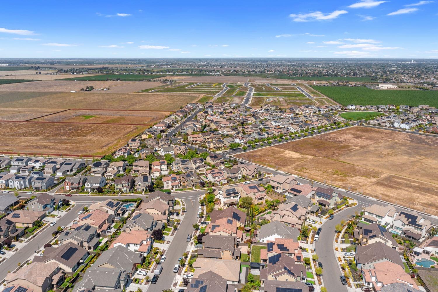 Detail Gallery Image 57 of 58 For 2449 Cordelia Ln, Tracy,  CA 95377 - 4 Beds | 3 Baths