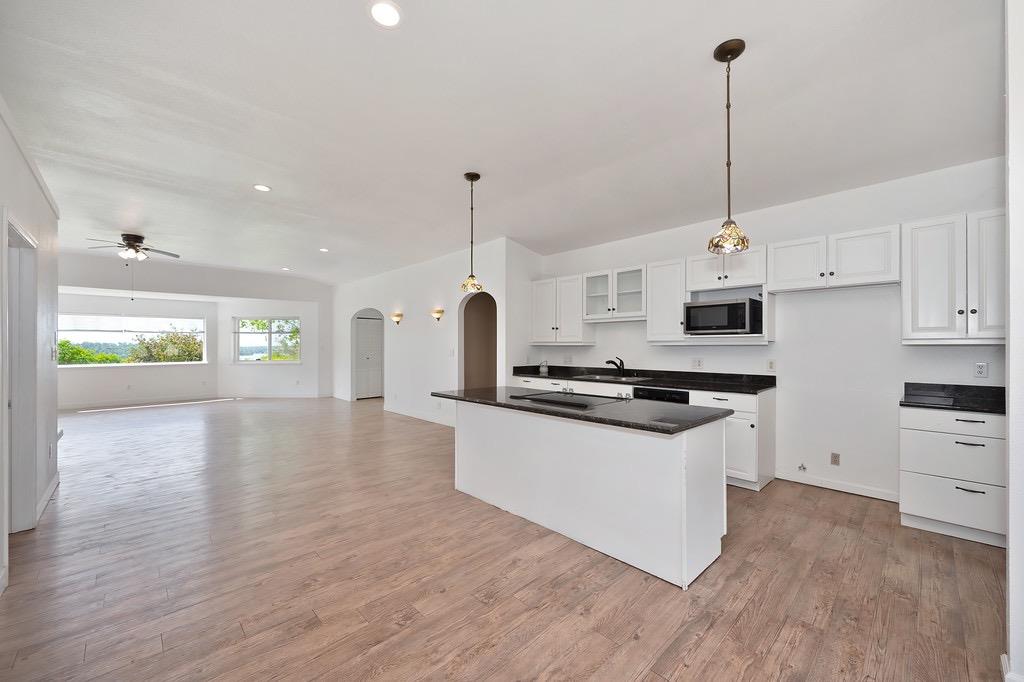 Detail Gallery Image 22 of 72 For 5800 Wilkinson Ln, Burson,  CA 95252 - 3 Beds | 3 Baths