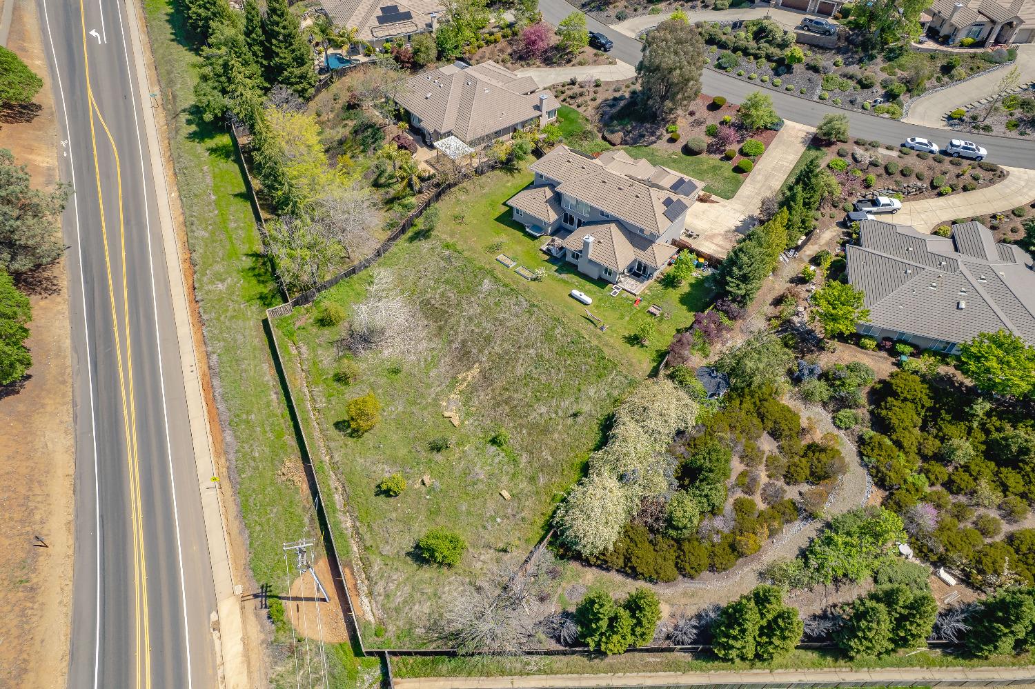 Detail Gallery Image 10 of 85 For 3521 Foxmore Ln, Rescue,  CA 95672 - 5 Beds | 3/1 Baths