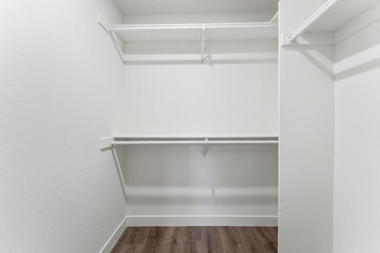Detail Gallery Image 28 of 65 For 4017 Broadway, Sacramento,  CA 95817 - 4 Beds | 3/1 Baths