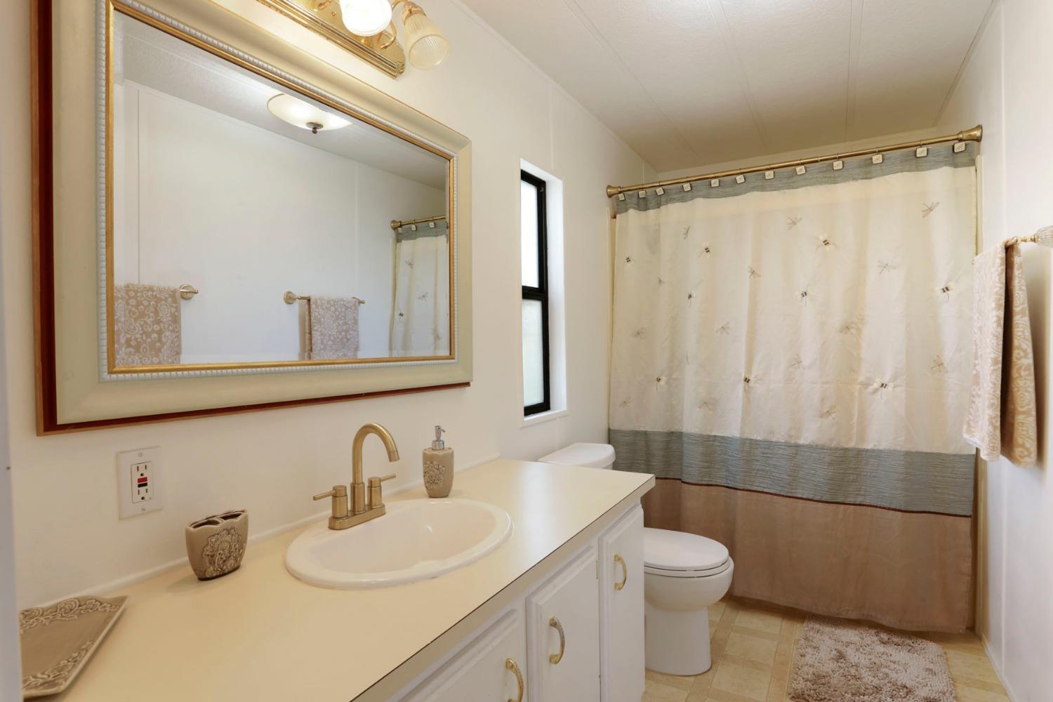 Detail Gallery Image 15 of 42 For 6706 Tam O Shanter Dr 96, Stockton,  CA 95210 - 3 Beds | 2 Baths