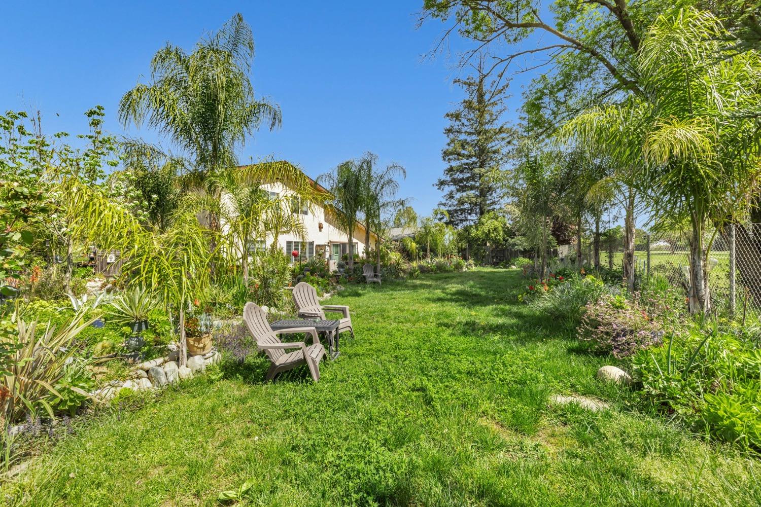 Detail Gallery Image 61 of 68 For 4332 Oxwood Dr, Sacramento,  CA 95826 - 4 Beds | 2/1 Baths
