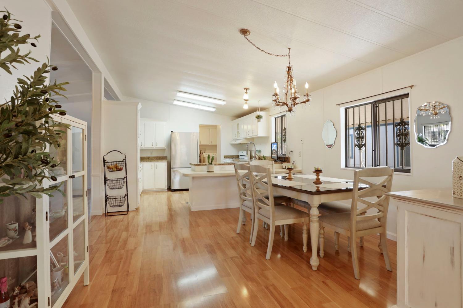 Detail Gallery Image 17 of 42 For 6706 Tam O Shanter Dr 96, Stockton,  CA 95210 - 3 Beds | 2 Baths