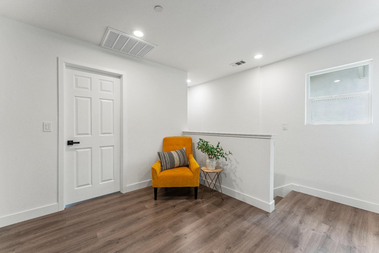 Detail Gallery Image 29 of 65 For 4017 Broadway, Sacramento,  CA 95817 - 4 Beds | 3/1 Baths