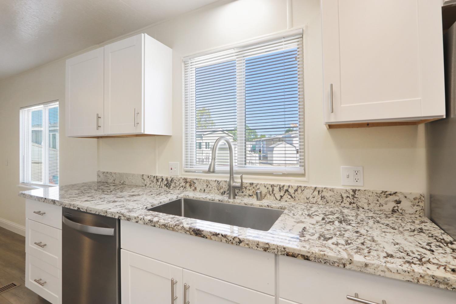 Detail Gallery Image 15 of 41 For 3126 Tory Ln 86, Sacramento,  CA 95827 - 3 Beds | 2 Baths