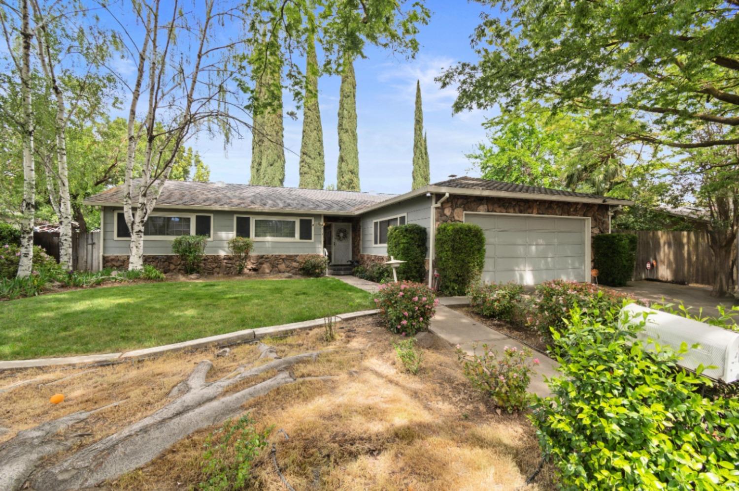 Detail Gallery Image 2 of 82 For 317 Dorado Ln, Modesto,  CA 95356 - 3 Beds | 2 Baths