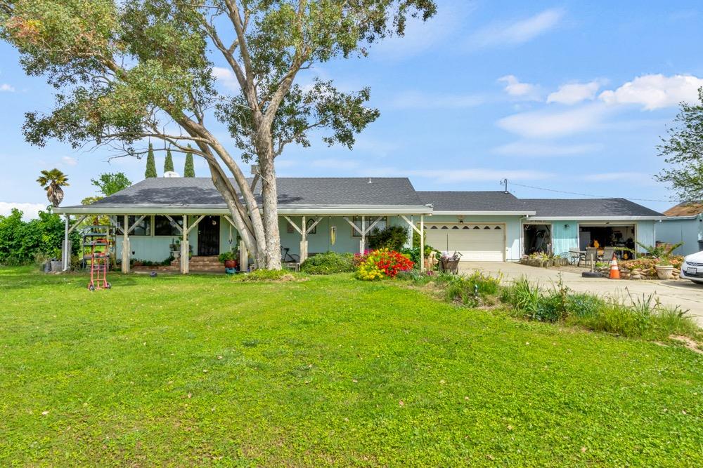 Detail Gallery Image 1 of 1 For 1727 Kasser Rd, Elverta,  CA 95626 - 3 Beds | 2 Baths