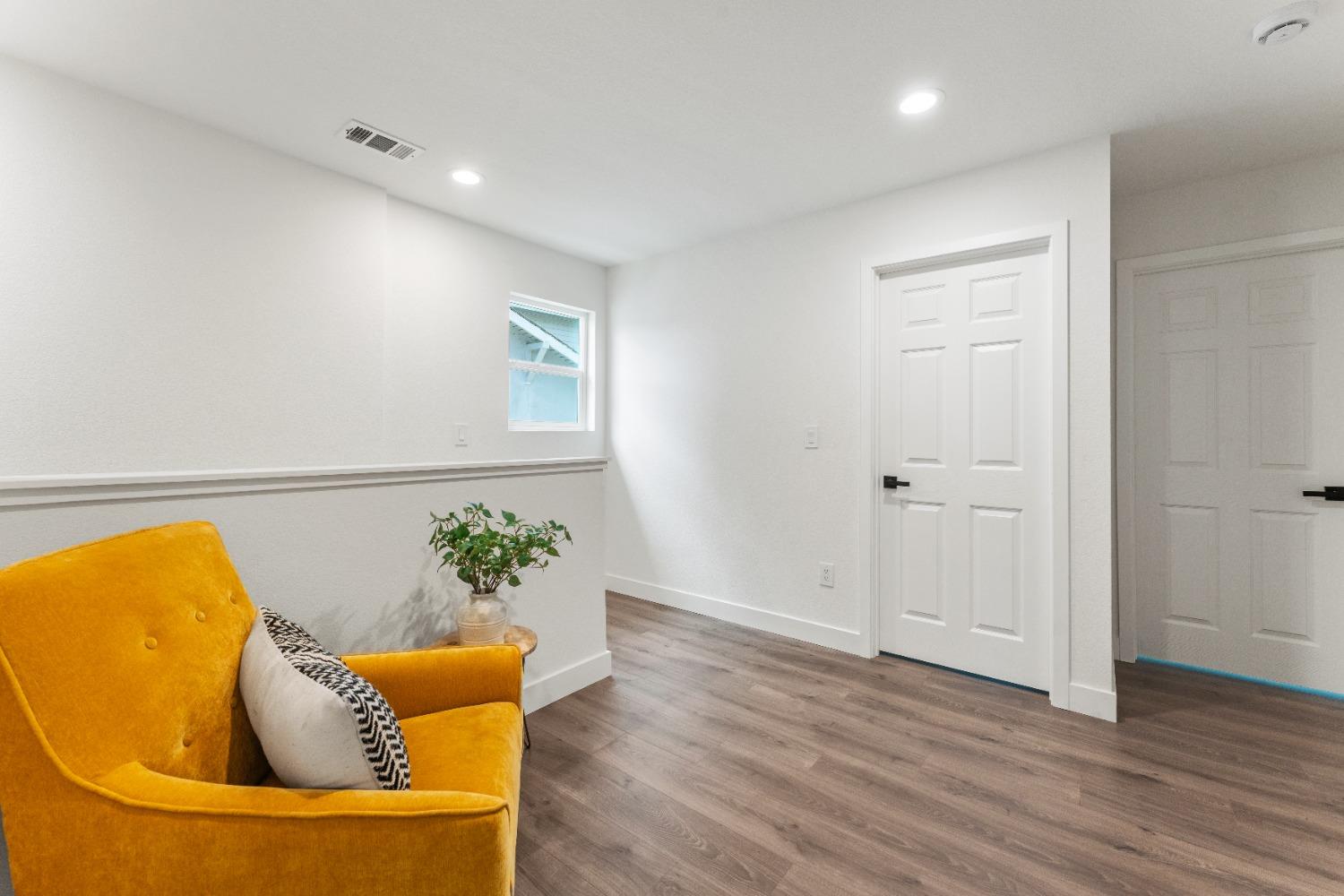 Detail Gallery Image 30 of 65 For 4017 Broadway, Sacramento,  CA 95817 - 4 Beds | 3/1 Baths