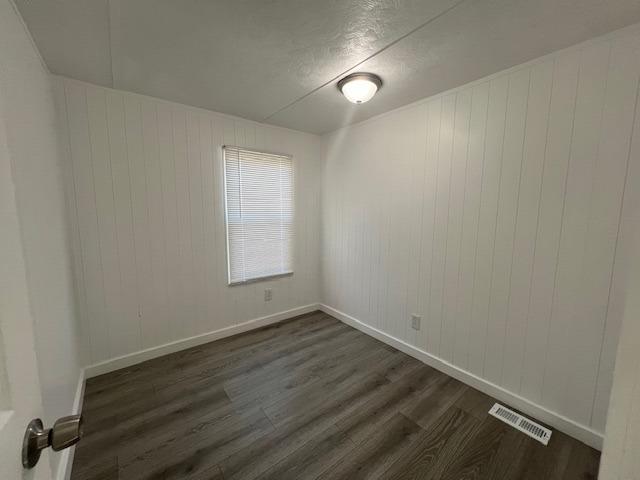 Detail Gallery Image 8 of 13 For 4837 Faith Home Rd 69, Ceres,  CA 95307 - 1 Beds | 1 Baths