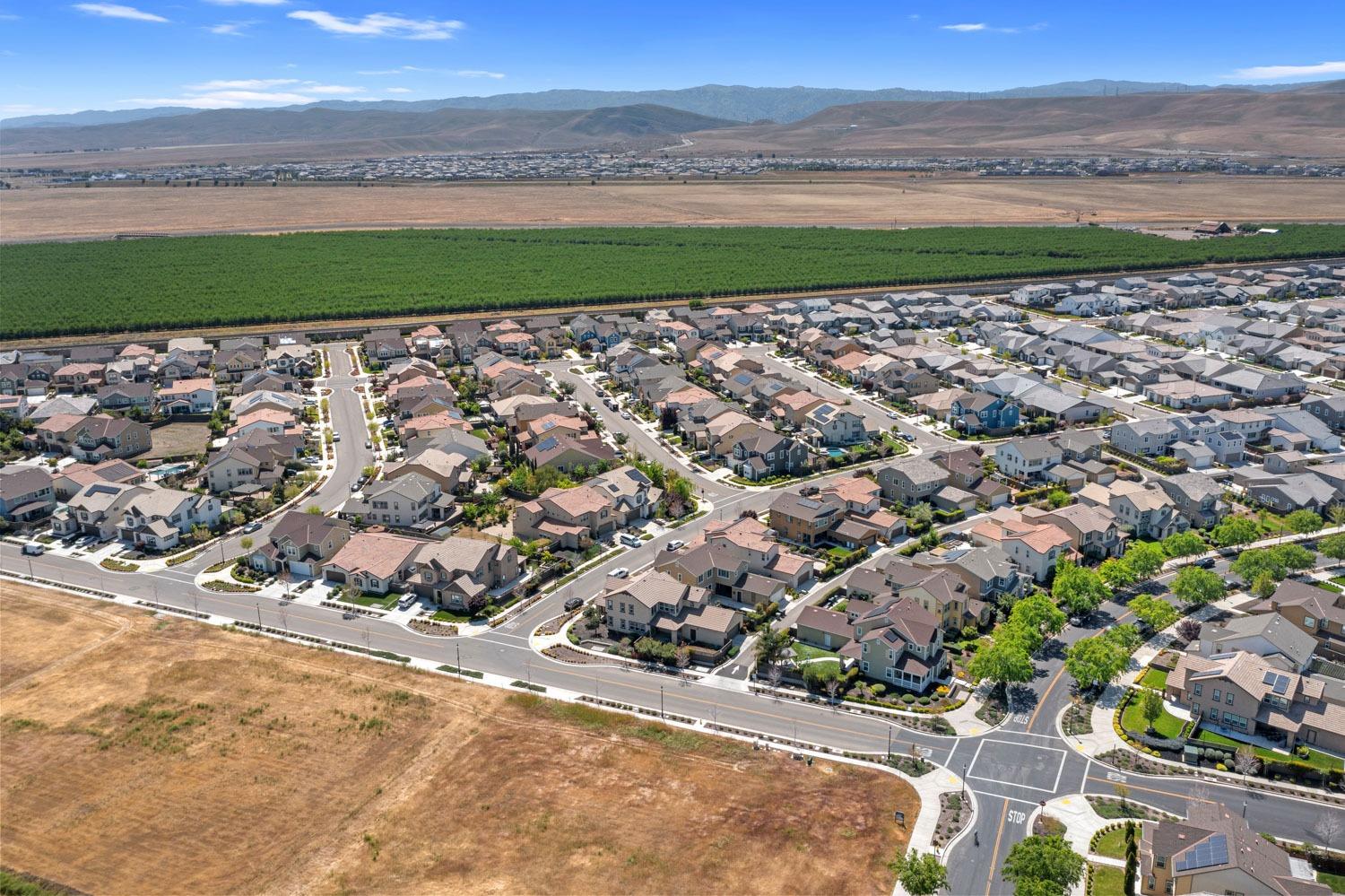 Detail Gallery Image 53 of 58 For 2449 Cordelia Ln, Tracy,  CA 95377 - 4 Beds | 3 Baths