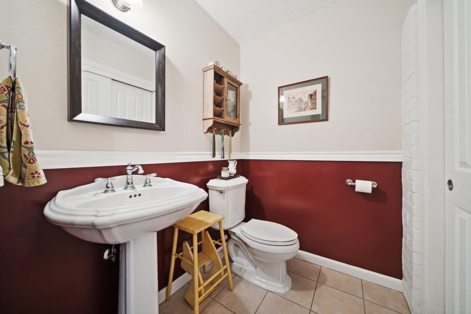 Detail Gallery Image 29 of 89 For 6321 North St, El Dorado,  CA 95623 - 4 Beds | 2/1 Baths