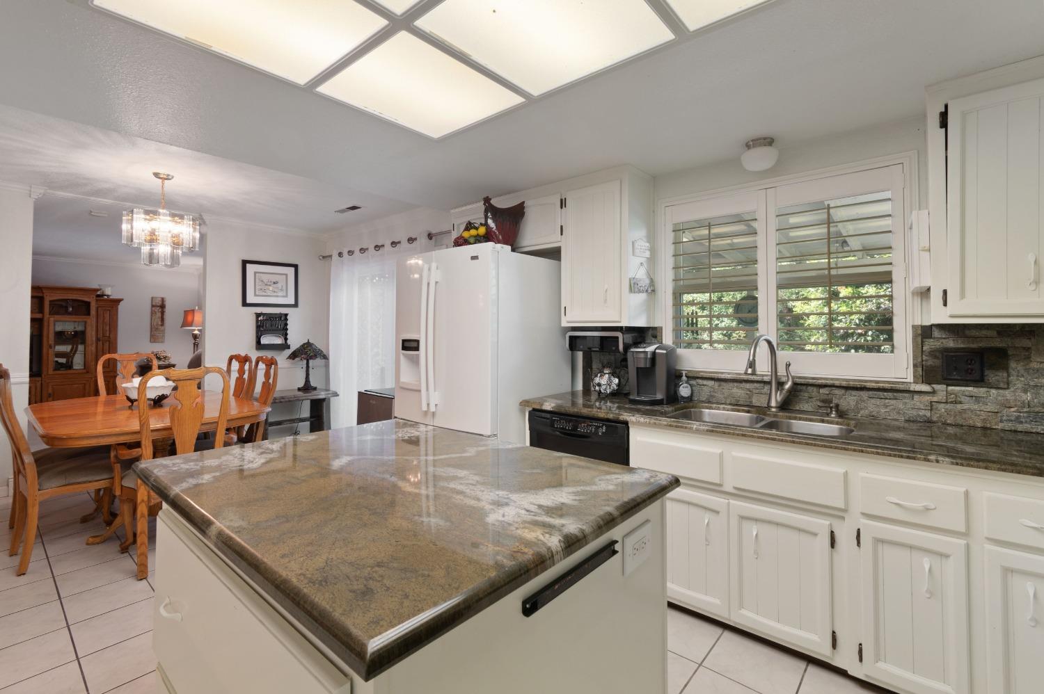 Detail Gallery Image 28 of 82 For 317 Dorado Ln, Modesto,  CA 95356 - 3 Beds | 2 Baths