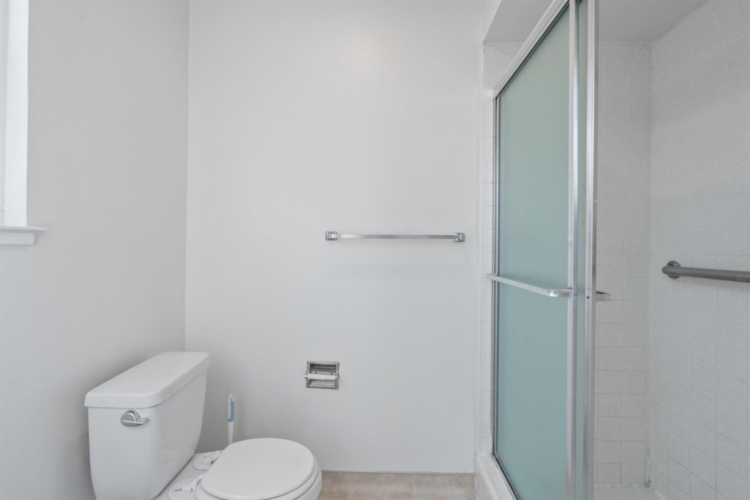 Detail Gallery Image 24 of 86 For 1365 Bright Oaks Ct, Los Altos,  CA 94024 - 4 Beds | 2 Baths