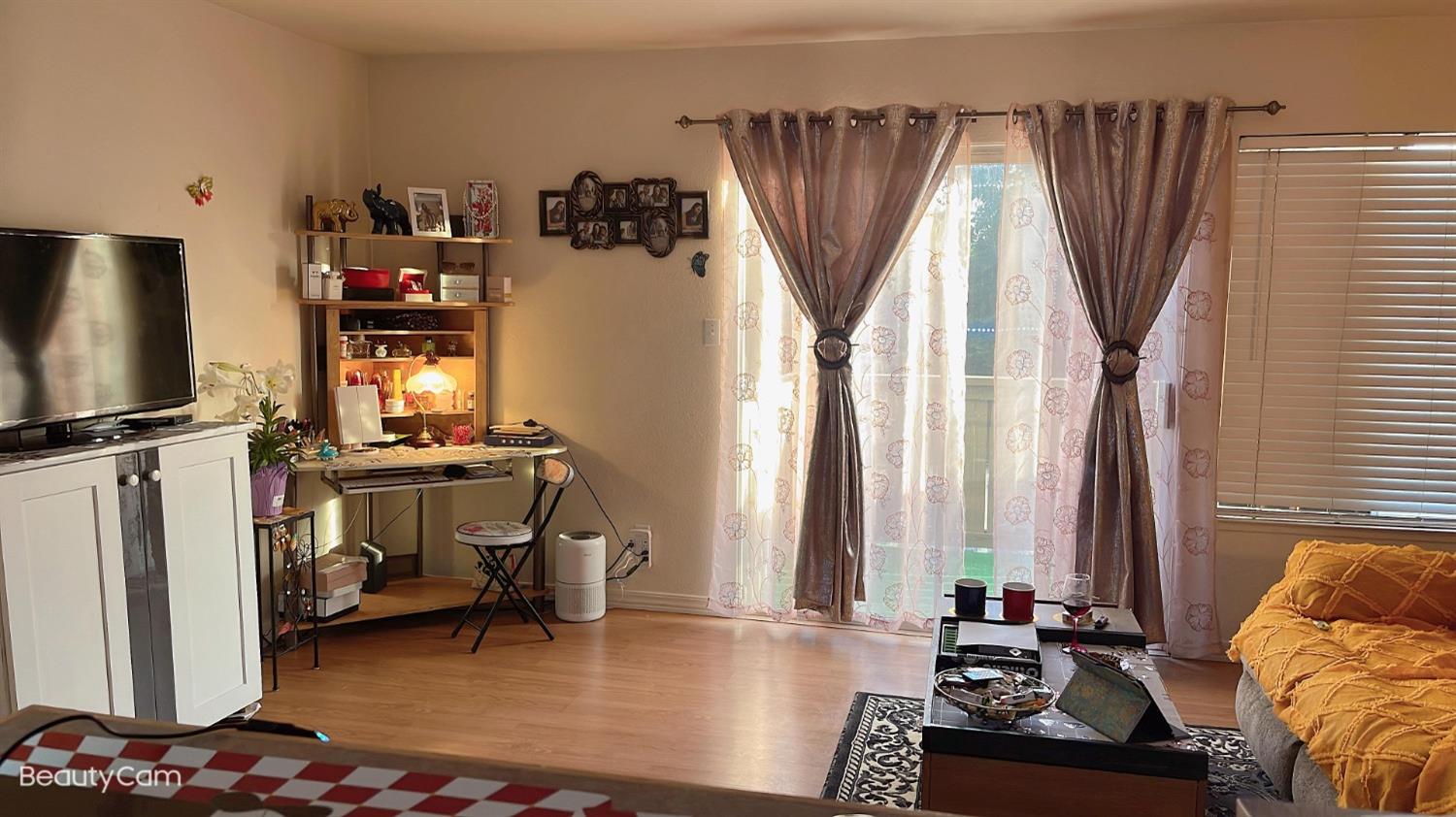 Detail Gallery Image 5 of 21 For 3701 Colonial Dr #68,  Modesto,  CA 95356 - 1 Beds | 1 Baths