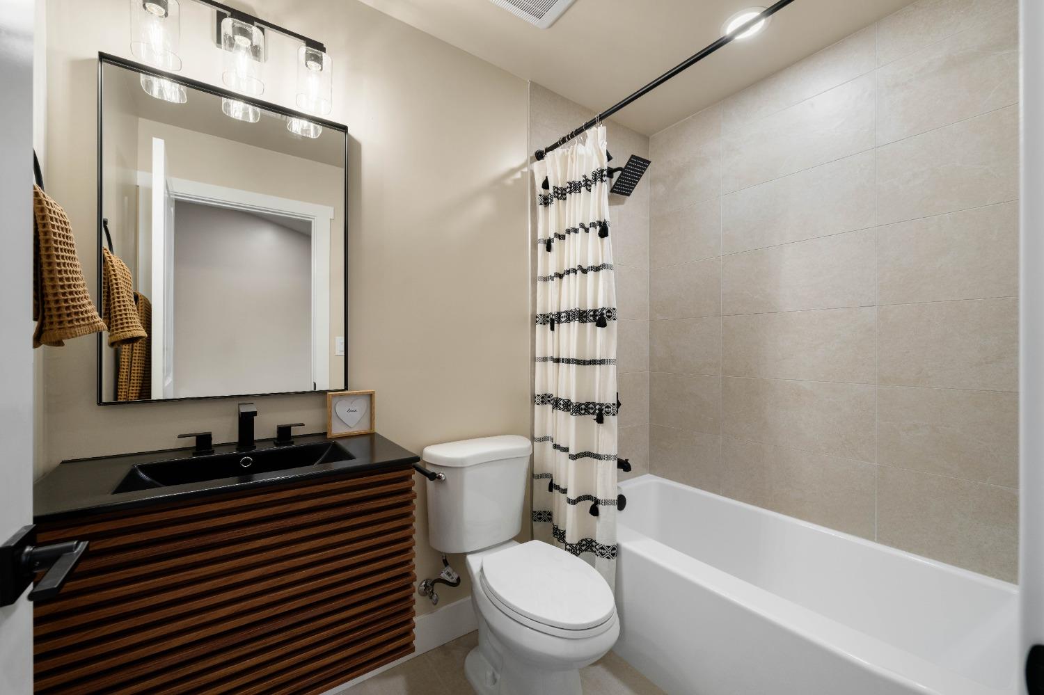 Detail Gallery Image 44 of 76 For 3604 Concept Mountain Ct, El Dorado,  CA 95623 - 5 Beds | 5 Baths