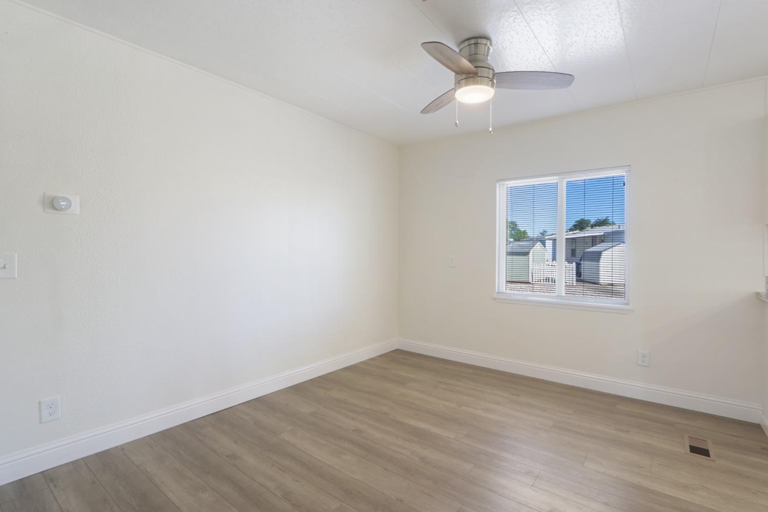Detail Gallery Image 10 of 41 For 3126 Tory Ln 86, Sacramento,  CA 95827 - 3 Beds | 2 Baths