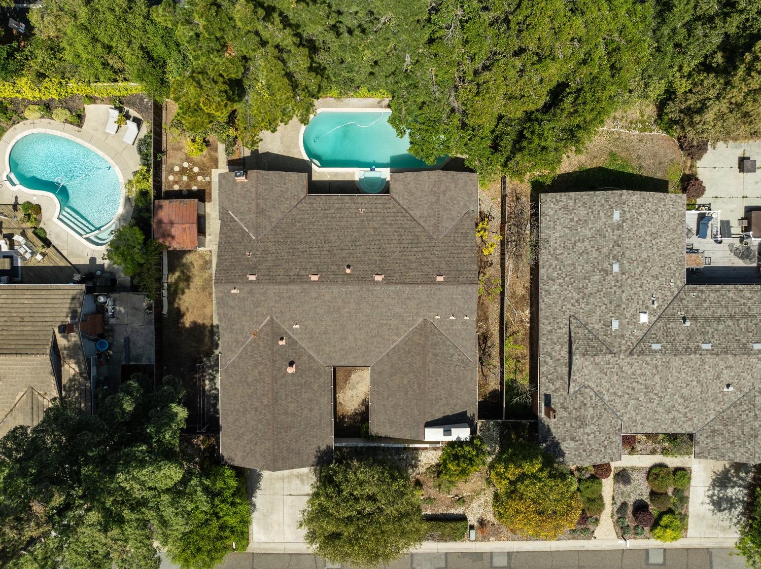 Detail Gallery Image 80 of 86 For 1365 Bright Oaks Ct, Los Altos,  CA 94024 - 4 Beds | 2 Baths