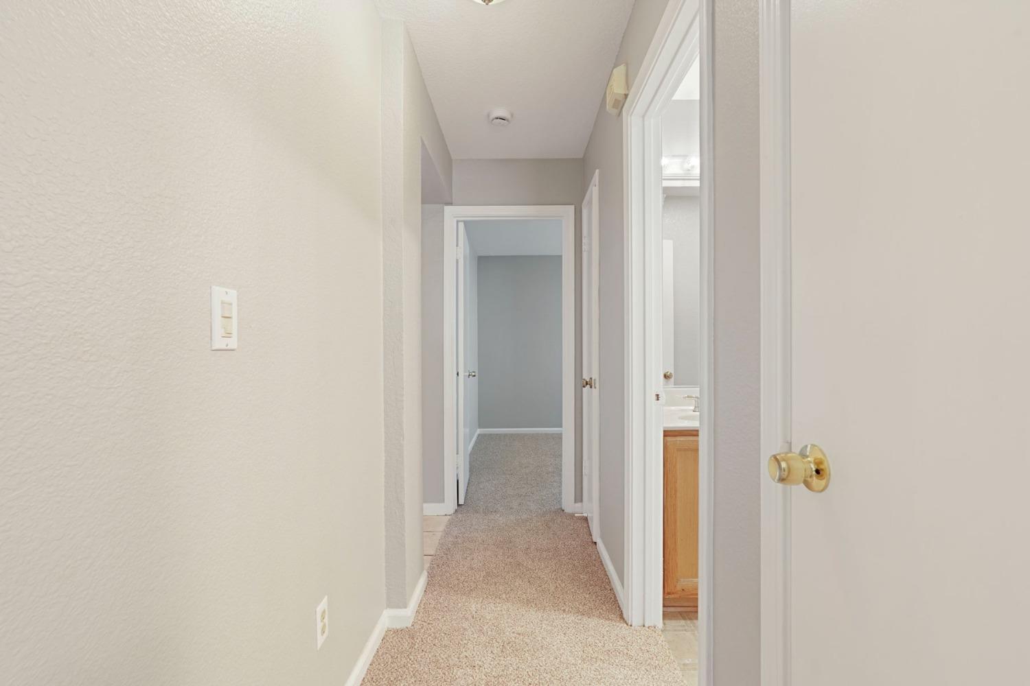 Detail Gallery Image 28 of 42 For 2755 Spring Hill Dr, Stockton,  CA 95206 - 3 Beds | 2 Baths