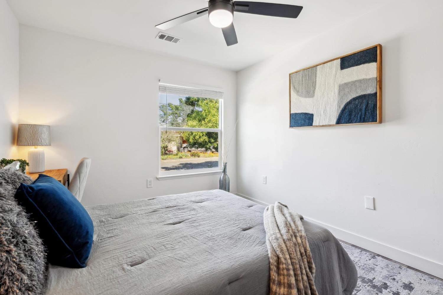 Detail Gallery Image 42 of 71 For 12801 Brookpark Rd, Oakland,  CA 94619 - 4 Beds | 2 Baths