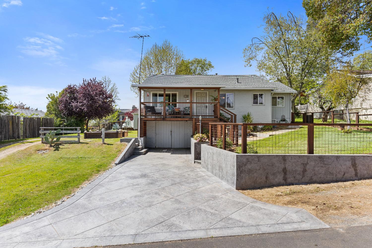 Detail Gallery Image 1 of 1 For 125 Tierra Way, Auburn,  CA 95603 - 2 Beds | 1 Baths