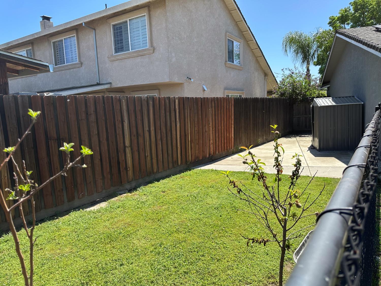 Detail Gallery Image 35 of 36 For 2413 Chapel Hill Cir, Stockton,  CA 95209 - 3 Beds | 2 Baths