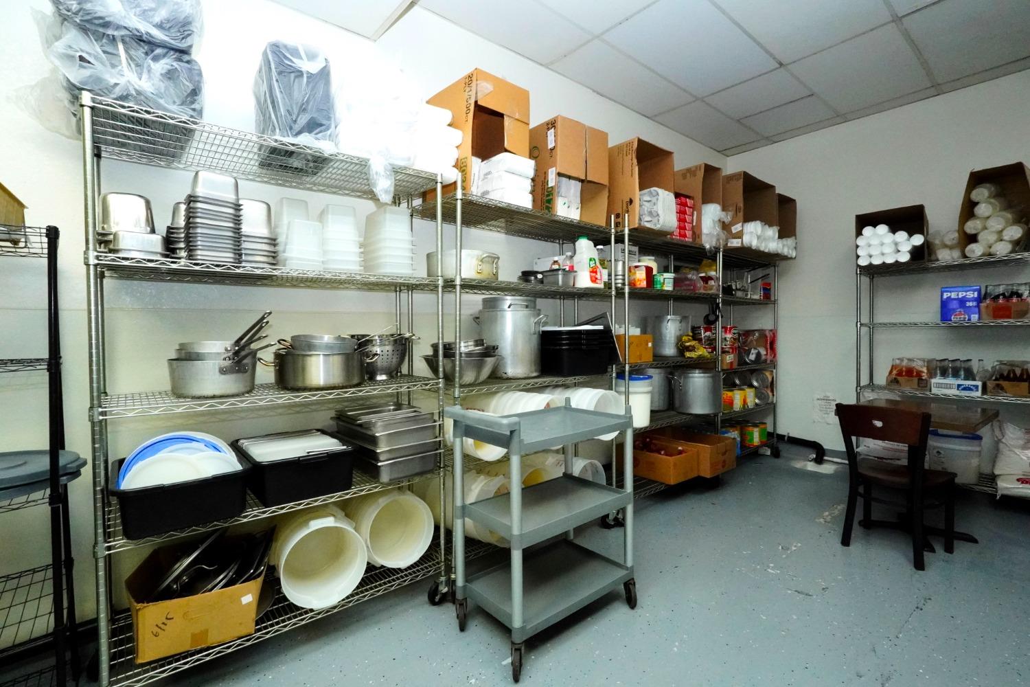 Detail Gallery Image 9 of 12 For 3050 W Shaw Ave #111,  Fresno,  CA 93711 - – Beds | – Baths
