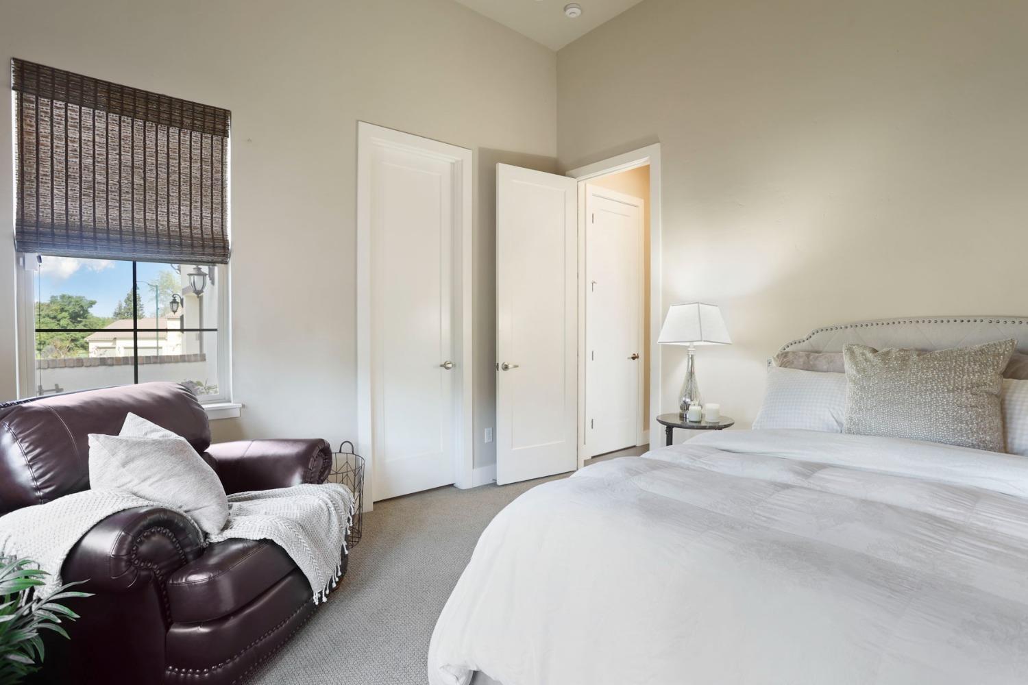 Detail Gallery Image 16 of 70 For 14928 Retreats Trail Ct, Rancho Murieta,  CA 95683 - 4 Beds | 3/1 Baths