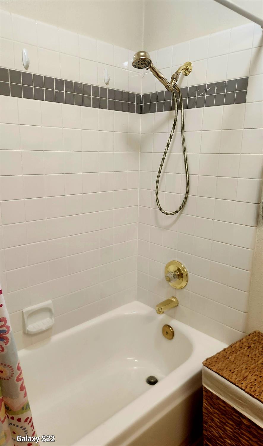 Detail Gallery Image 10 of 10 For 5936 S Feemster Ct, Visalia,  CA 93277 - 3 Beds | 2 Baths