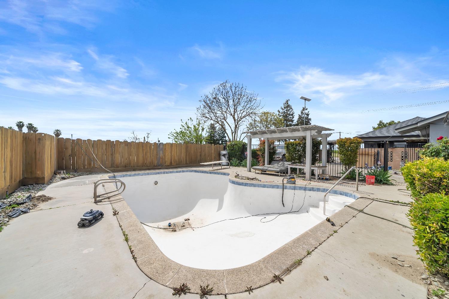 Detail Gallery Image 31 of 75 For 6912 Faith Home Rd, Ceres,  CA 95307 - 2 Beds | 2 Baths