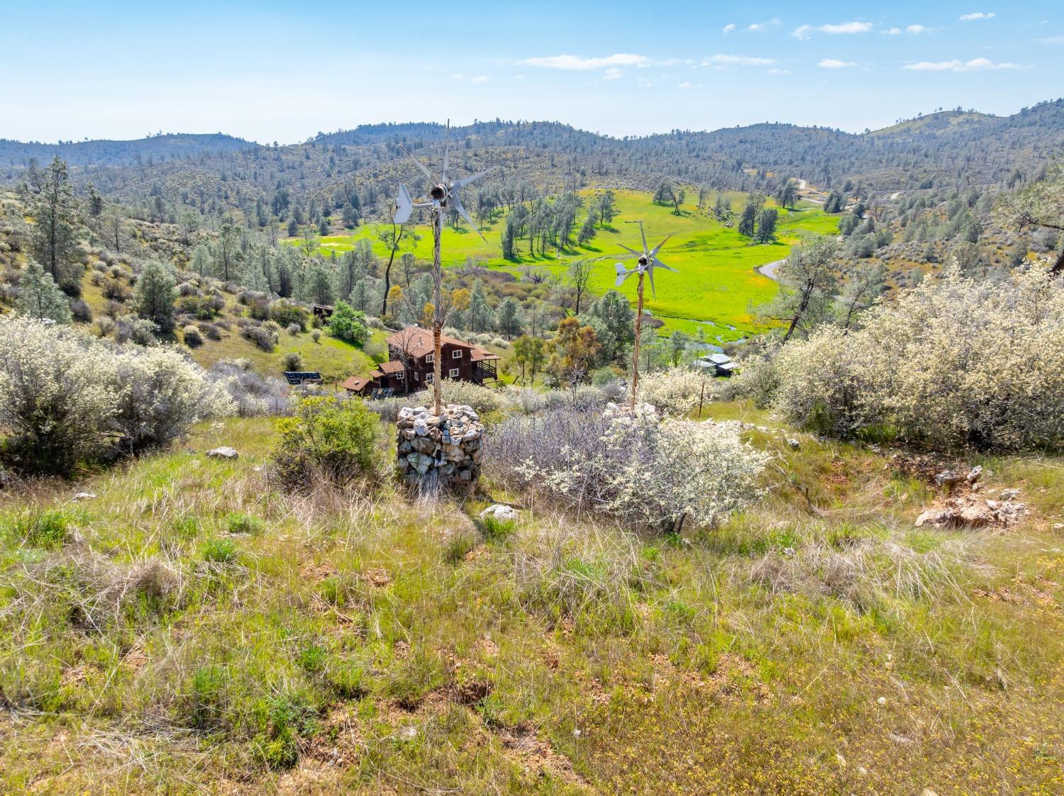 Detail Gallery Image 23 of 71 For 9000 Six Bit Ranch Rd, Chinese Camp,  CA 95309 - 3 Beds | 2 Baths