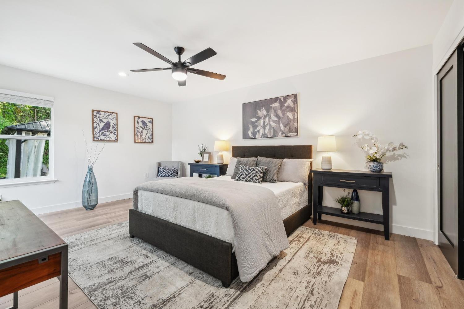 Detail Gallery Image 25 of 71 For 12801 Brookpark Rd, Oakland,  CA 94619 - 4 Beds | 2 Baths