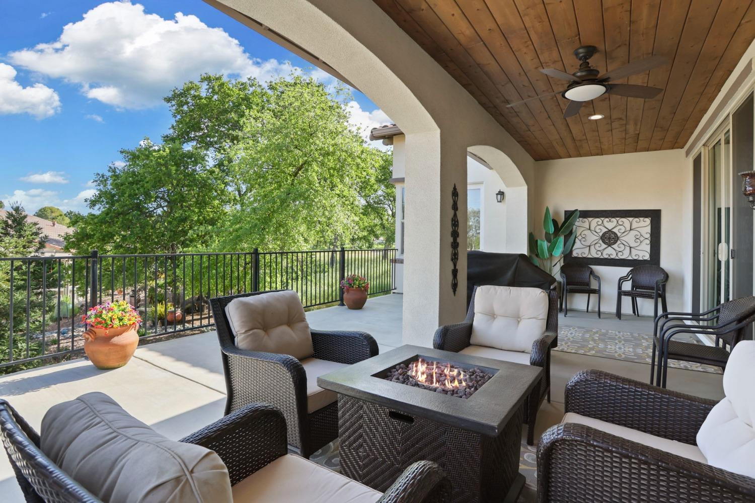Detail Gallery Image 54 of 70 For 14928 Retreats Trail Ct, Rancho Murieta,  CA 95683 - 4 Beds | 3/1 Baths