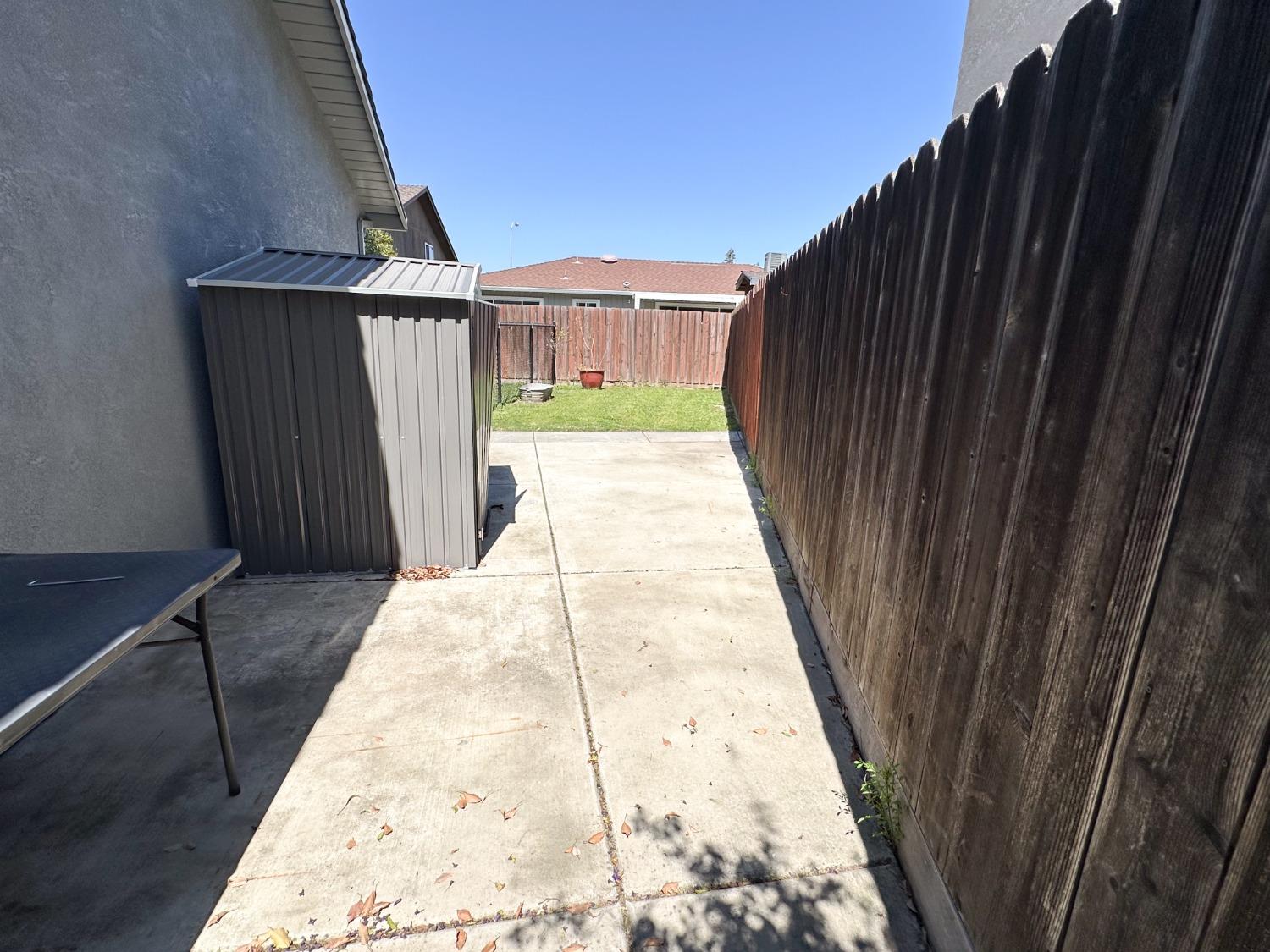 Detail Gallery Image 36 of 36 For 2413 Chapel Hill Cir, Stockton,  CA 95209 - 3 Beds | 2 Baths