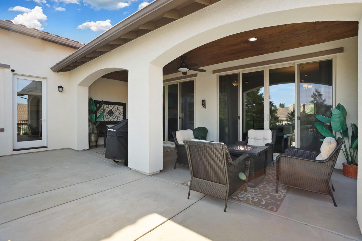 Detail Gallery Image 55 of 70 For 14928 Retreats Trail Ct, Rancho Murieta,  CA 95683 - 4 Beds | 3/1 Baths