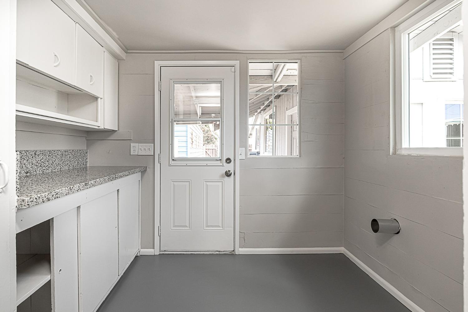 Detail Gallery Image 10 of 23 For 4733 Yosemite Blvd, Modesto,  CA 95357 - 2 Beds | 1 Baths