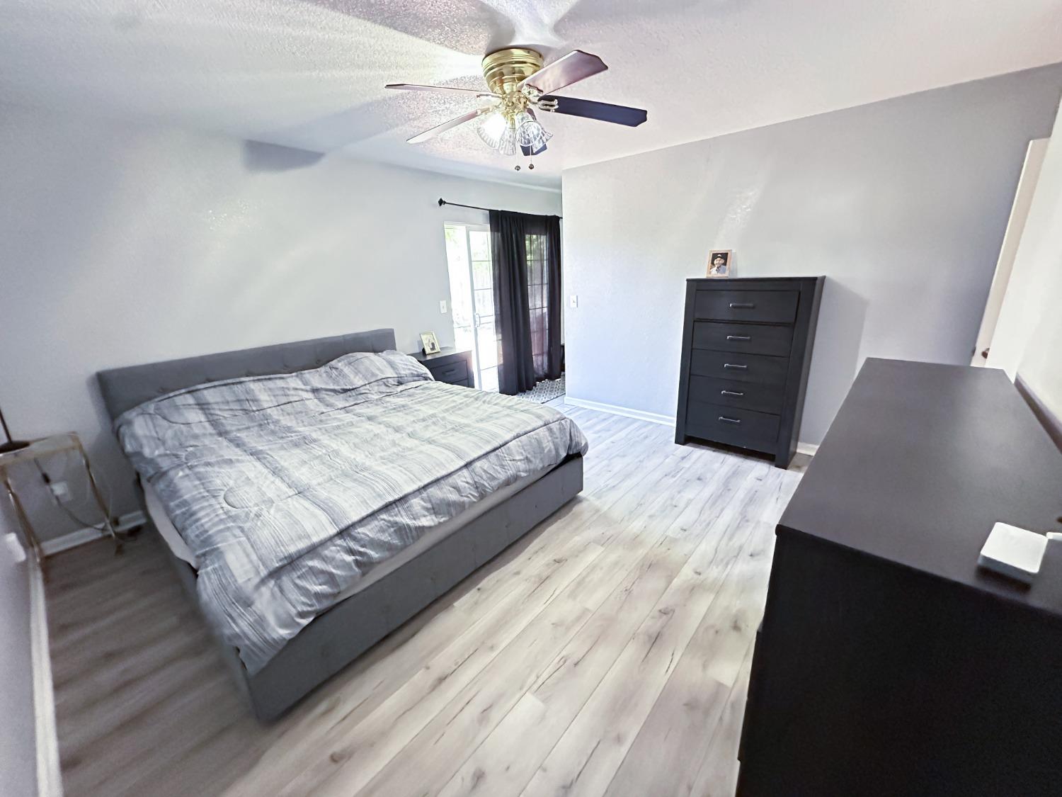 Detail Gallery Image 23 of 36 For 2413 Chapel Hill Cir, Stockton,  CA 95209 - 3 Beds | 2 Baths