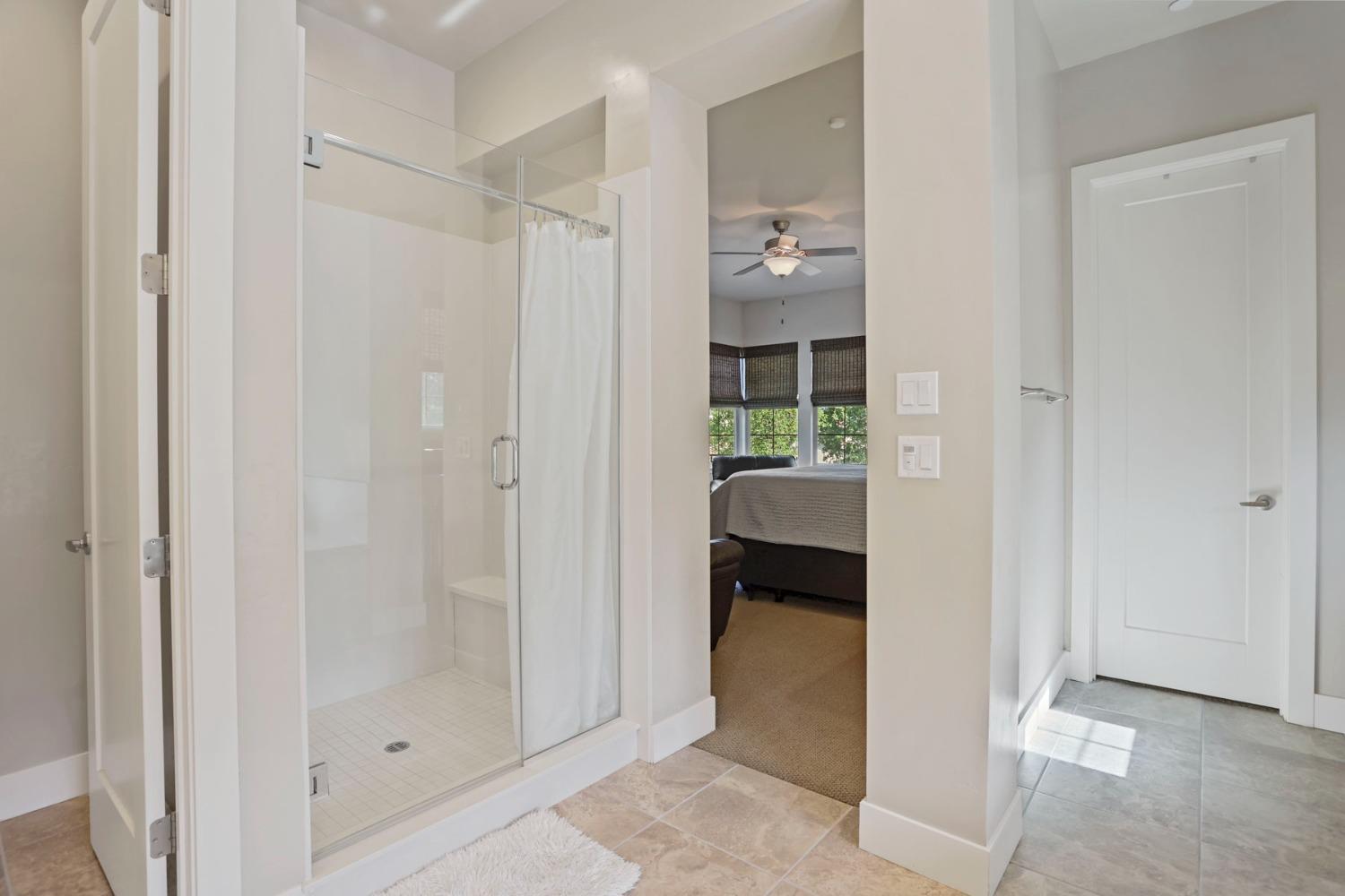Detail Gallery Image 33 of 70 For 14928 Retreats Trail Ct, Rancho Murieta,  CA 95683 - 4 Beds | 3/1 Baths