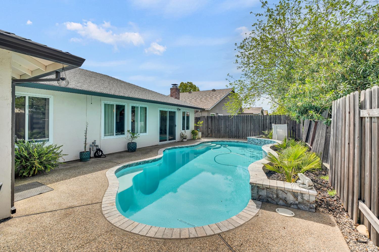 Detail Gallery Image 35 of 40 For 9553 Helio Dr, Sacramento,  CA 95827 - 4 Beds | 2 Baths