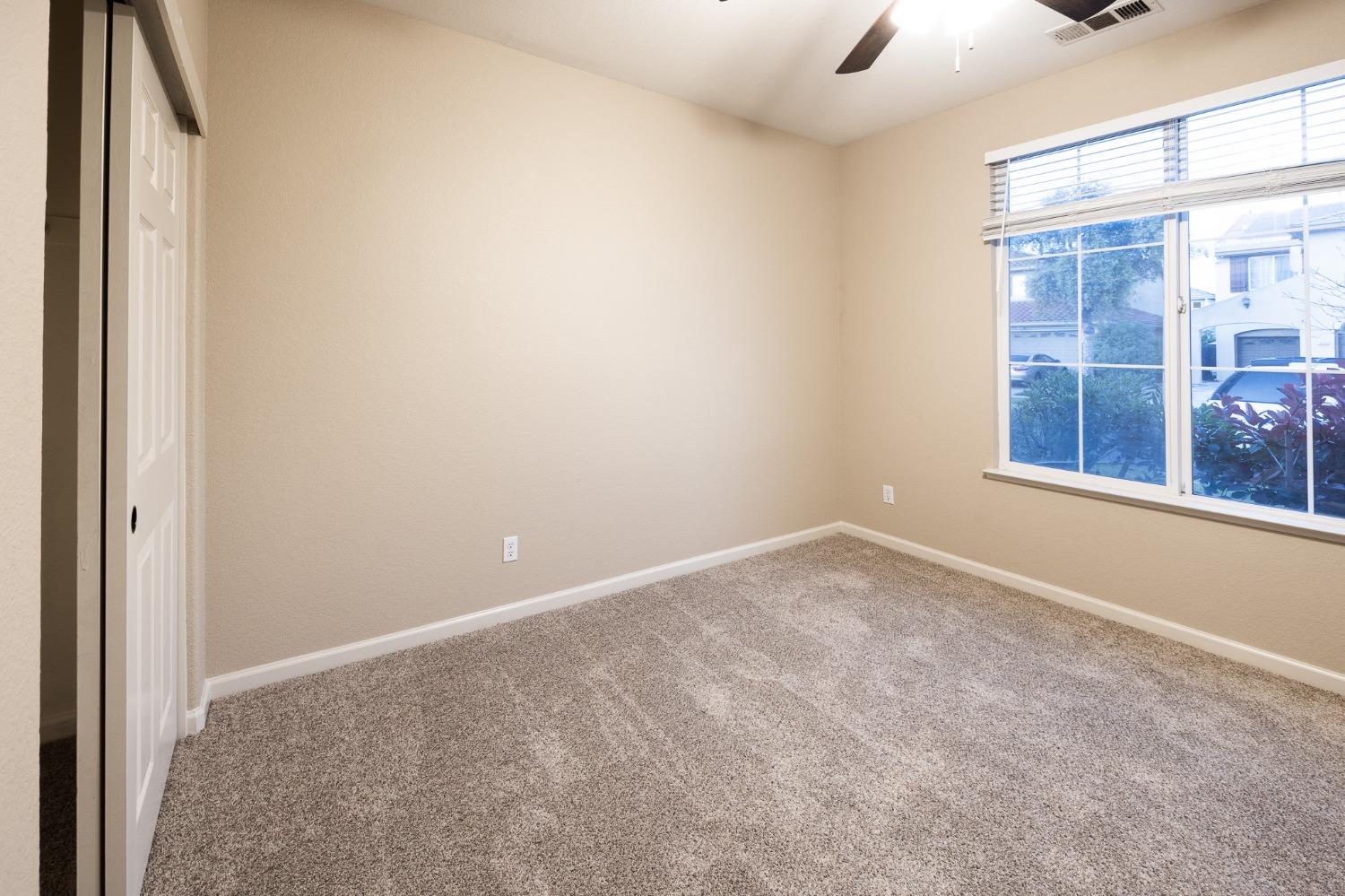 Detail Gallery Image 15 of 61 For 16259 Adobe Way, Lathrop,  CA 95330 - 4 Beds | 3 Baths