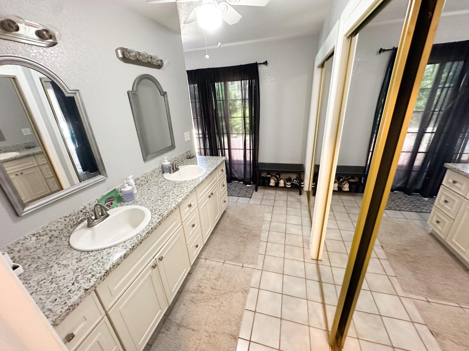 Detail Gallery Image 29 of 36 For 2413 Chapel Hill Cir, Stockton,  CA 95209 - 3 Beds | 2 Baths