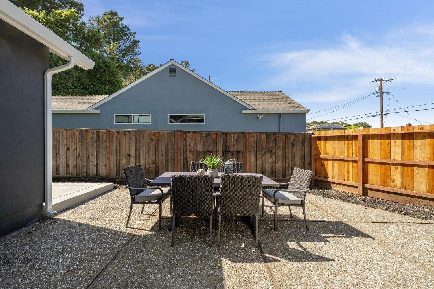 Detail Gallery Image 67 of 71 For 12801 Brookpark Rd, Oakland,  CA 94619 - 4 Beds | 2 Baths