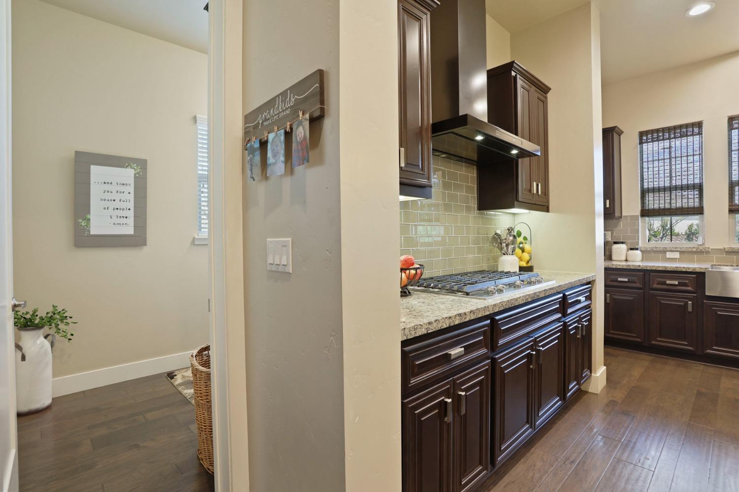 Detail Gallery Image 51 of 70 For 14928 Retreats Trail Ct, Rancho Murieta,  CA 95683 - 4 Beds | 3/1 Baths