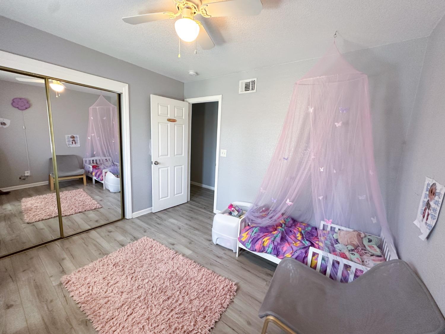 Detail Gallery Image 15 of 36 For 2413 Chapel Hill Cir, Stockton,  CA 95209 - 3 Beds | 2 Baths