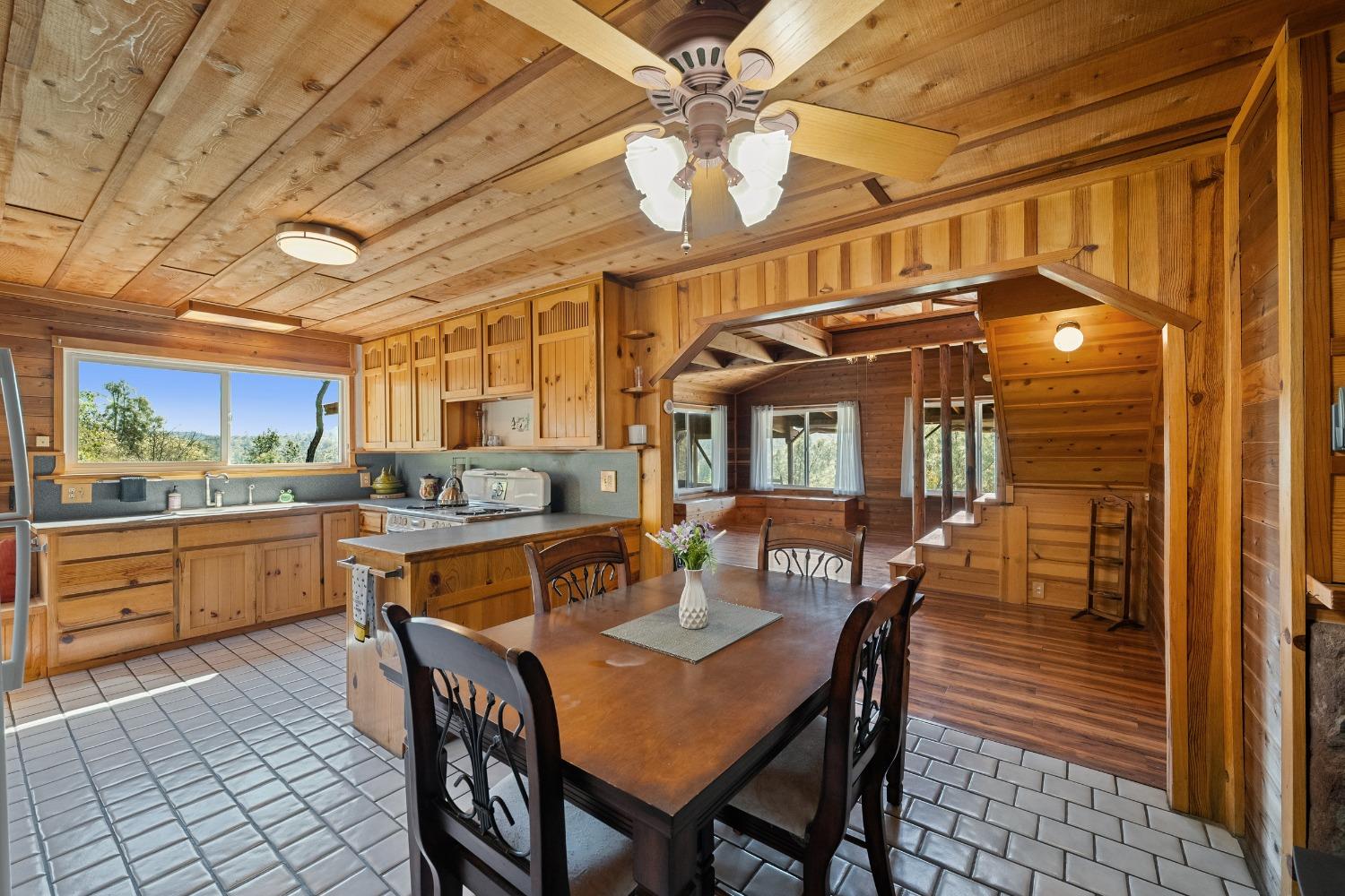 Detail Gallery Image 36 of 71 For 9000 Six Bit Ranch Rd, Chinese Camp,  CA 95309 - 3 Beds | 2 Baths