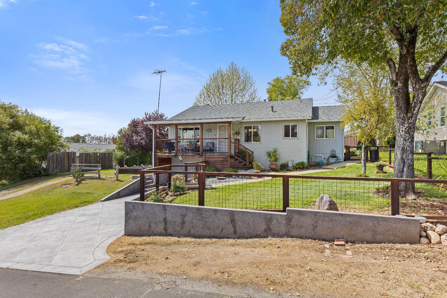 Tierra Way, Auburn, California image 2