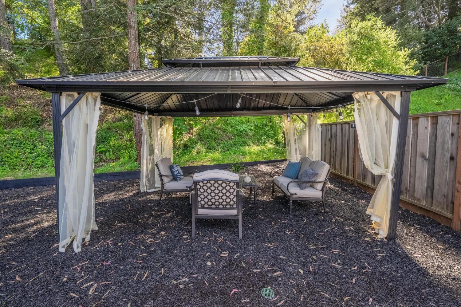 Detail Gallery Image 60 of 71 For 12801 Brookpark Rd, Oakland,  CA 94619 - 4 Beds | 2 Baths