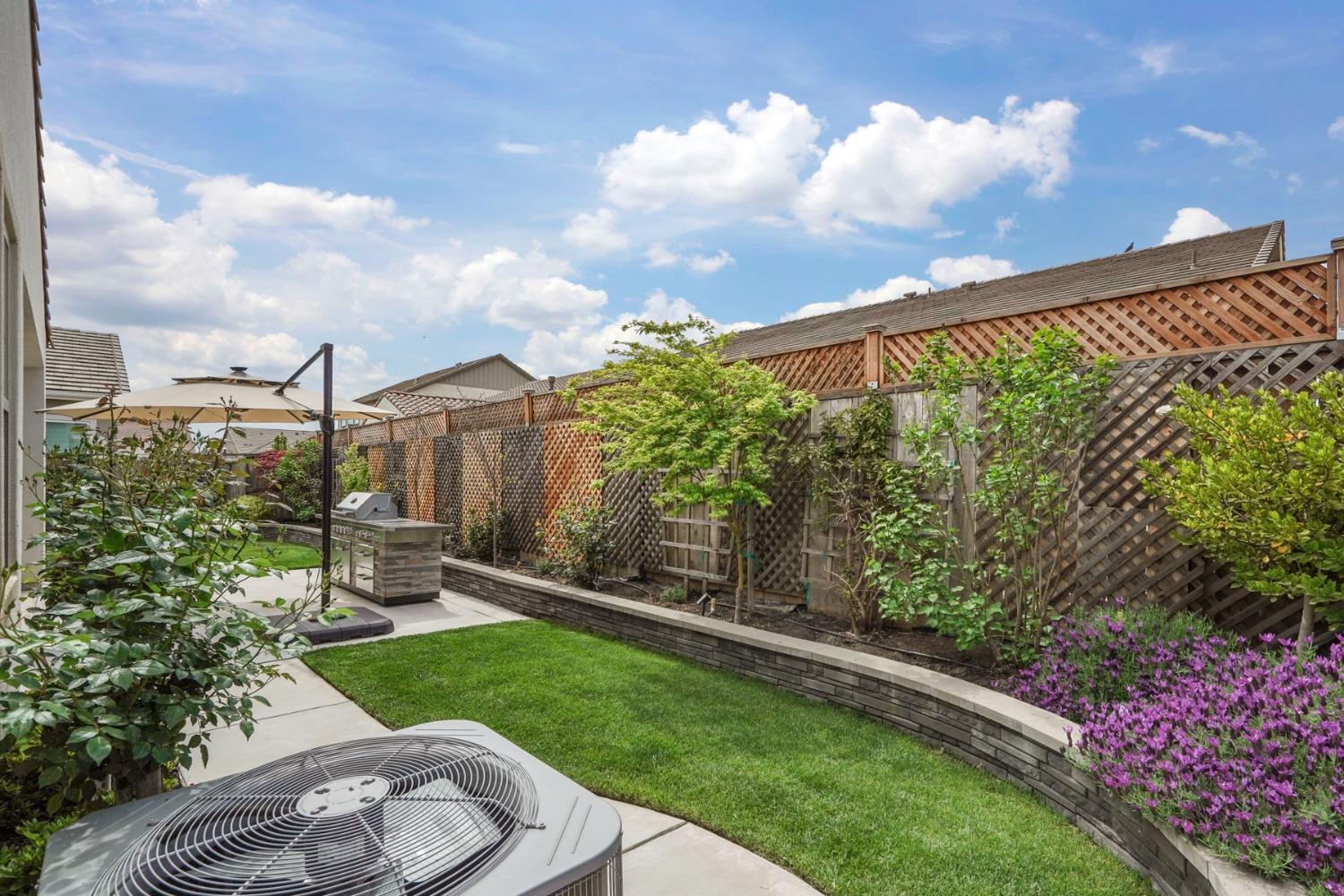 Detail Gallery Image 51 of 52 For 1549 Braeburn Ln, Lodi,  CA 95242 - 3 Beds | 2 Baths